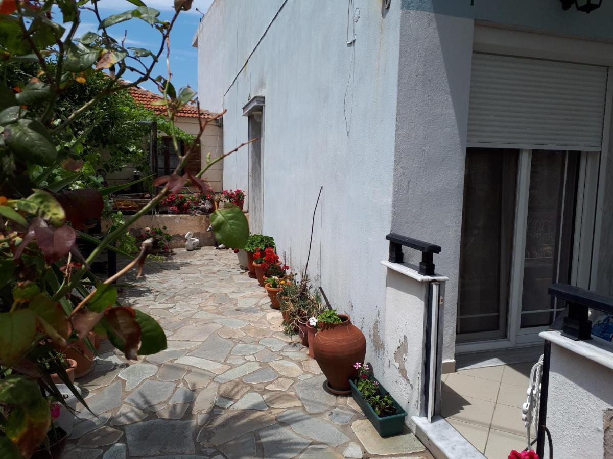 Popi 'S Home سكالا سوتيروس المظهر الخارجي الصورة