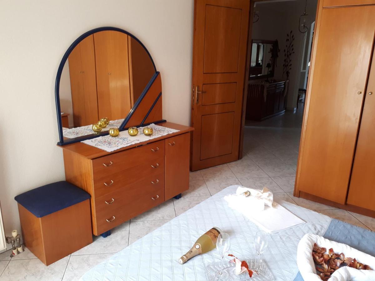Popi 'S Home سكالا سوتيروس المظهر الخارجي الصورة
